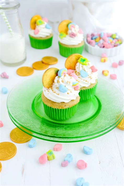 Marshmallow Lucky Charm Cupcakes The Cake Chica