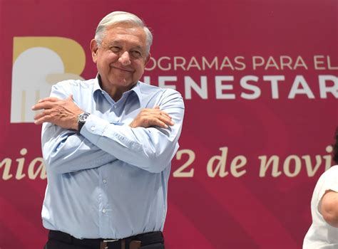 El Heraldo de Tuxpan AMLO llega a los 70 años con felicitaciones de