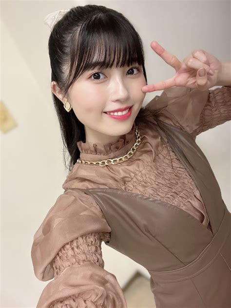 山﨑夢羽「なんでそんなに見つめるの？」小林萌花「可愛いからだよ」 その102