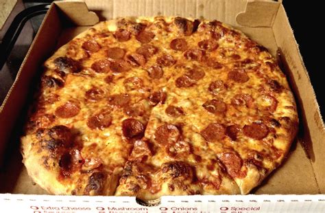 Photo: Pizza from Louie's, Woburn, MA | Boston's Hidden Restaurants