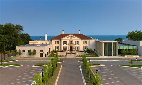 scenes grosse pointe war memorial