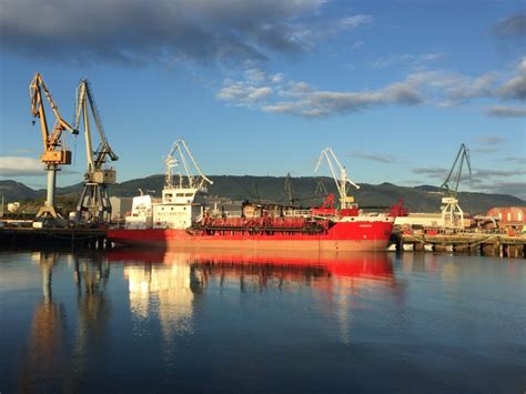 HONDARRA Diseño y Habilitación Naval Oliver Design Yates Ferries