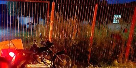 Motociclista Executado Cerca De Tiros No Bairro Mathias Velho