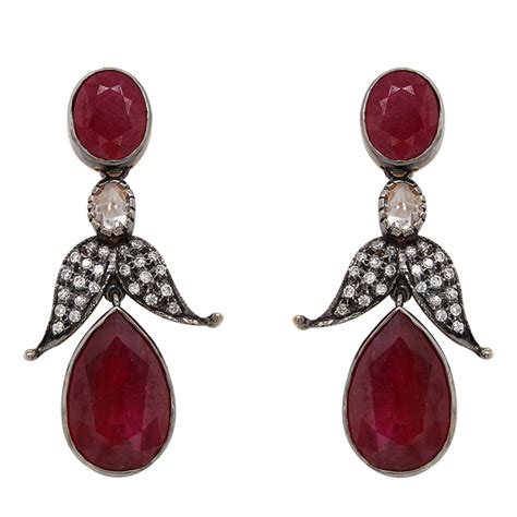 "Unique Antique" Victorian Ruby Earrings - Lilliane's Jewelry