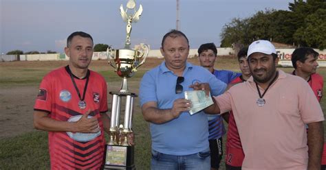 Folha VIP de Cajazeiras Guarani das Almas é campeão do Campeonato