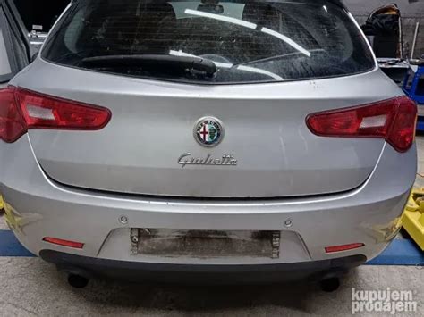 Alfa Romeo Giulietta Gepek Vrata Sa Staklom Kupujemprodajem