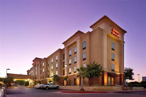 Hampton Inn & Suites San Antonio Airport Hotel (San Antonio (TX ...