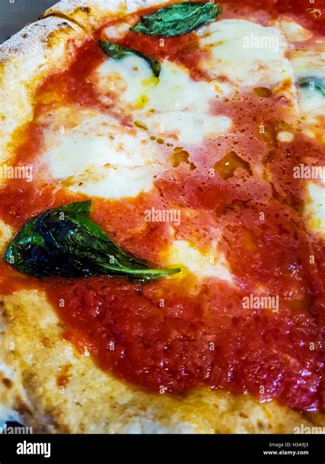 Margherita Pizza Hi Res Stock Photography And Images Alamy