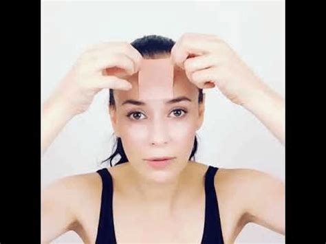 тейпирование лица для устранения горизонтальных морщин на лбу | Facial ...