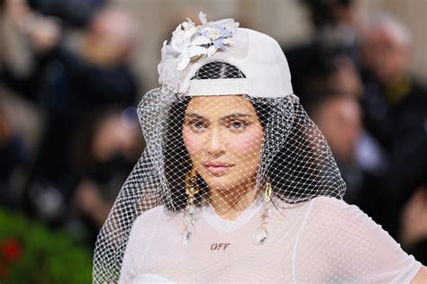 Kylie Jenner Mocked For Puffy Wedding Dress Backward Hat At Met Gala