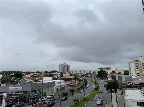 Frente fria dá trégua e temperaturas devem voltar a subir no fim de