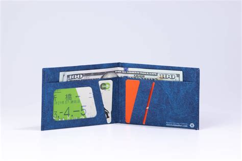 MICRO Tyvek® – SlimFold Wallet