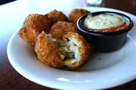 Salt Lake City Tin Roof Grill Female Foodie