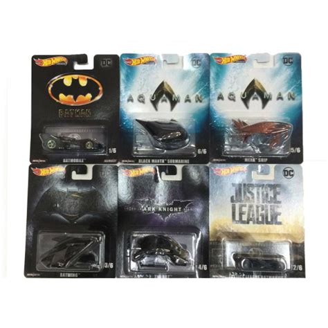 Coleção 6 Batman Retrô Hot Wheels Mattel DMC55 em Promoção na Americanas