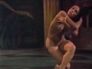 Naked Mercedes Carre O In La Mujer Perfecta