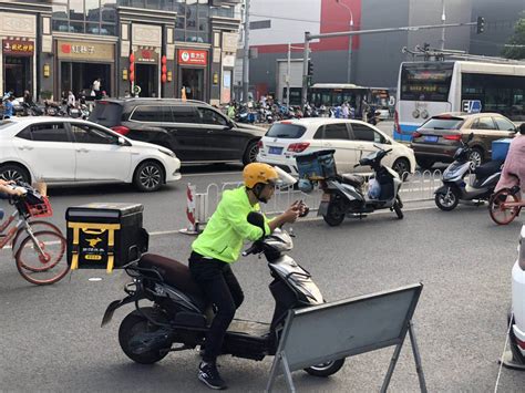 电单车“换电”会不会再有人赌“吃翔”？天极大咖秀