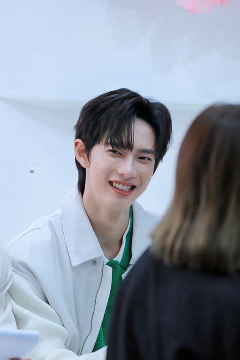 Pin De Mei En Pit Babe Celebridades Chicos Apuestos Parejas Lindas