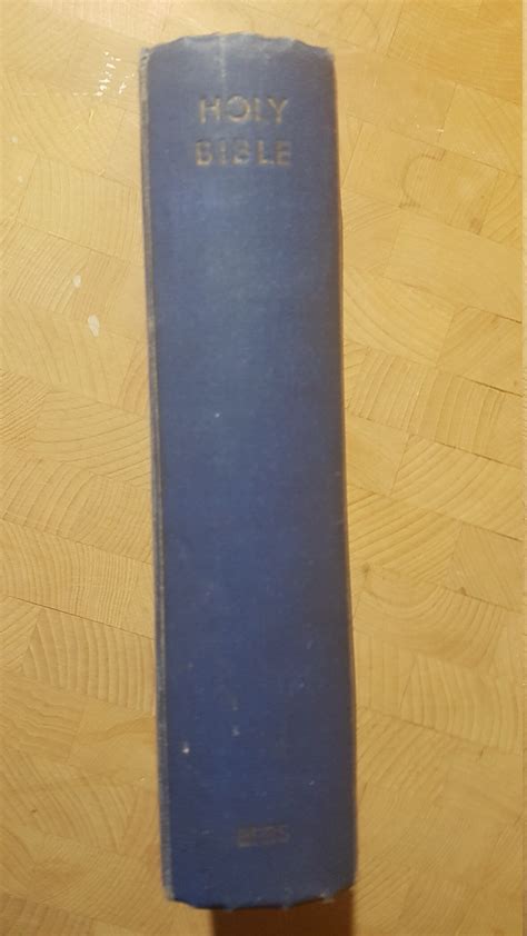 Pre 1952 Vintage Holy Bible Printed By Eyre And Spottiswoode Ltd