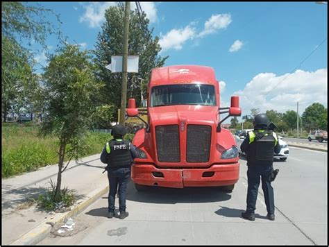 Recuperan Elementos De Las Fspe En Irapuato Un Tractocami N Y Un