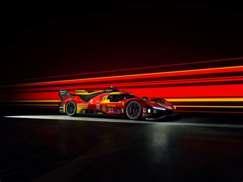 Ferrari Pr Sente La Livr E Des P N Et Pour Le Wec