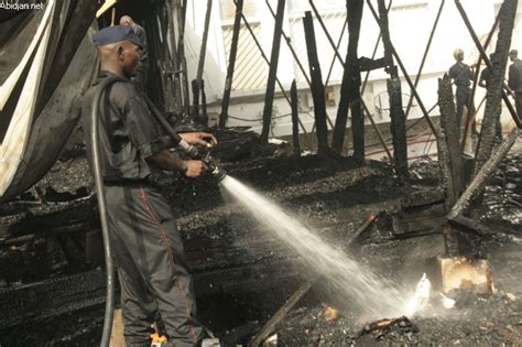 C Te Divoire Une Usine De Parfumerie Abidjan Ravag E Par Un