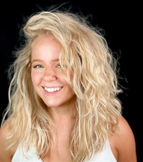 Deva Cut Vs Rezo Cut | 2 Amazing Haircuts For Curly Hair Types! - Hair ... 