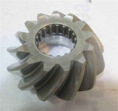 Yamaha Outboard Marine Hp Pinion Gear T S