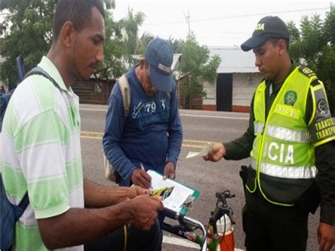 Policía se toma las calles de Riohacha con campañas de prevención al