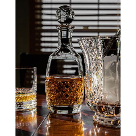 Cashs Ireland Cooper Rounded Whiskey Decanter Crystal Classics