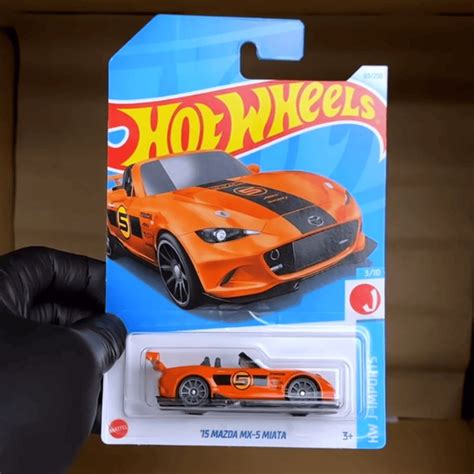 Mattel Hot Wheels Mazda Mx Miata X