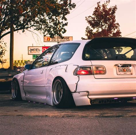 Honda Civic Slammed