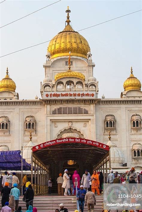 Gurdwara Bangla Sahib . New Delhi | Indian home design, Indian ...