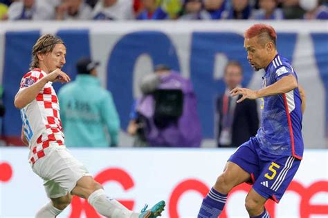 4大会連続のw杯を終えた長友佑都「必ず彼らがこの先の日本サッカーに生かしてくれる」 サンスポ