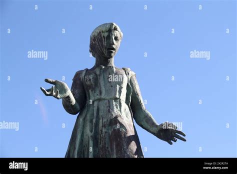 Mola Di Bari Italy The Bronze Statue Of Doña Flor By Bruno Calvani