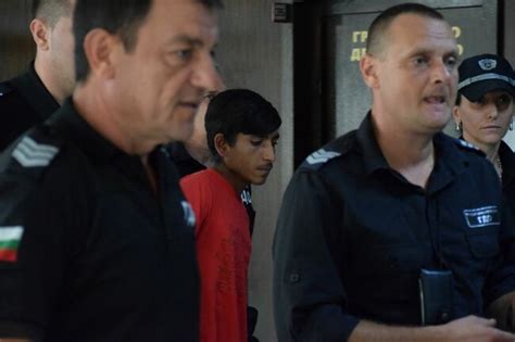 След убийството на пенсионер в Микрево: Обвиняемият е предаден на съд ...