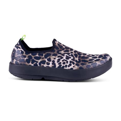 Oofos Women's OOmg eeZee Low Shoe - Cheetah [OofosuQSALPK6] - US$99.95 ...