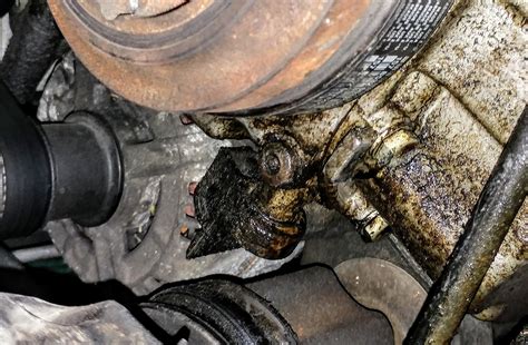 Oil Leak From Crankshaft Pulley at Aron Desrochers blog