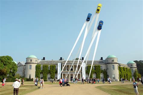 Les Sculptures Automobiles De Gerry Judah Au Goodwood Festival Of Speed