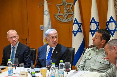 Netanyahu government versus IDF: The unraveling army crisis explained ...