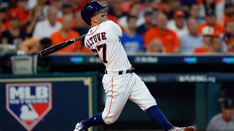 El Venezolano Jos Altuve Conect Su Doble En La Mlb