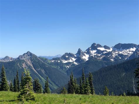 Mount Rainier Summer Hiking Photo Gallery Camper Outpost