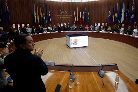 Concluye Ciclo De Diálogos De Paz Entre Gobierno De Colombia Y Eln Al