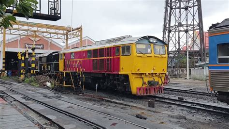 ทักทาย Krupp 3118 จอดสงบนิ่งที่โรงรถจักรธนบุรี - YouTube