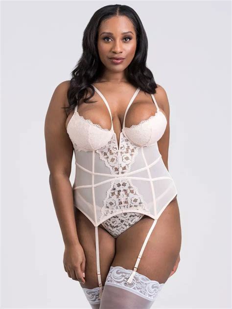 Plus Size Bridal Lingerie Stunning Sets How To Choose Them Hitched Co Uk