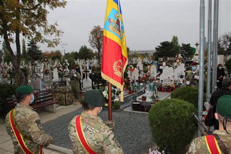 Cum este sărbătorită la Buzău Ziua Veteranilor din Teatrele de