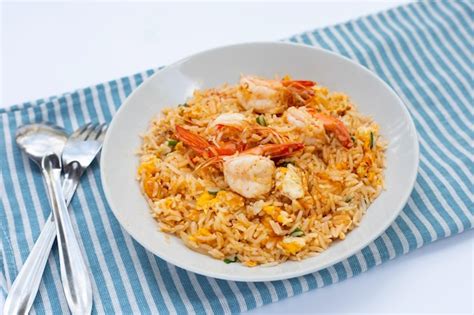 Premium Photo Prawn And Egg Fried Rice