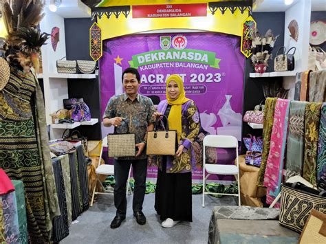 Produk Kerajinan Tangan Khas Balangan Hadir Di Pameran INACRAFT 2023