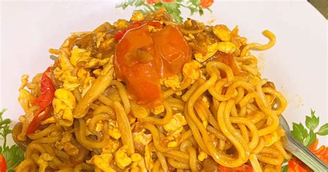 Resep Mie Goreng Nyemek Oleh Tari Oktavia Cookpad