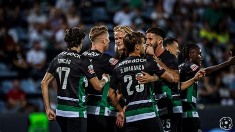 Eis os onzes prováveis do Sporting x Santa Clara na estreia de João