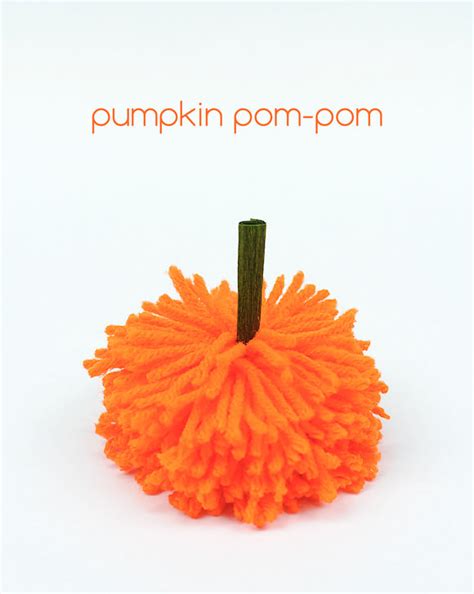 DIY Pumpkin Pom-Pom ⋆ Handmade Charlotte